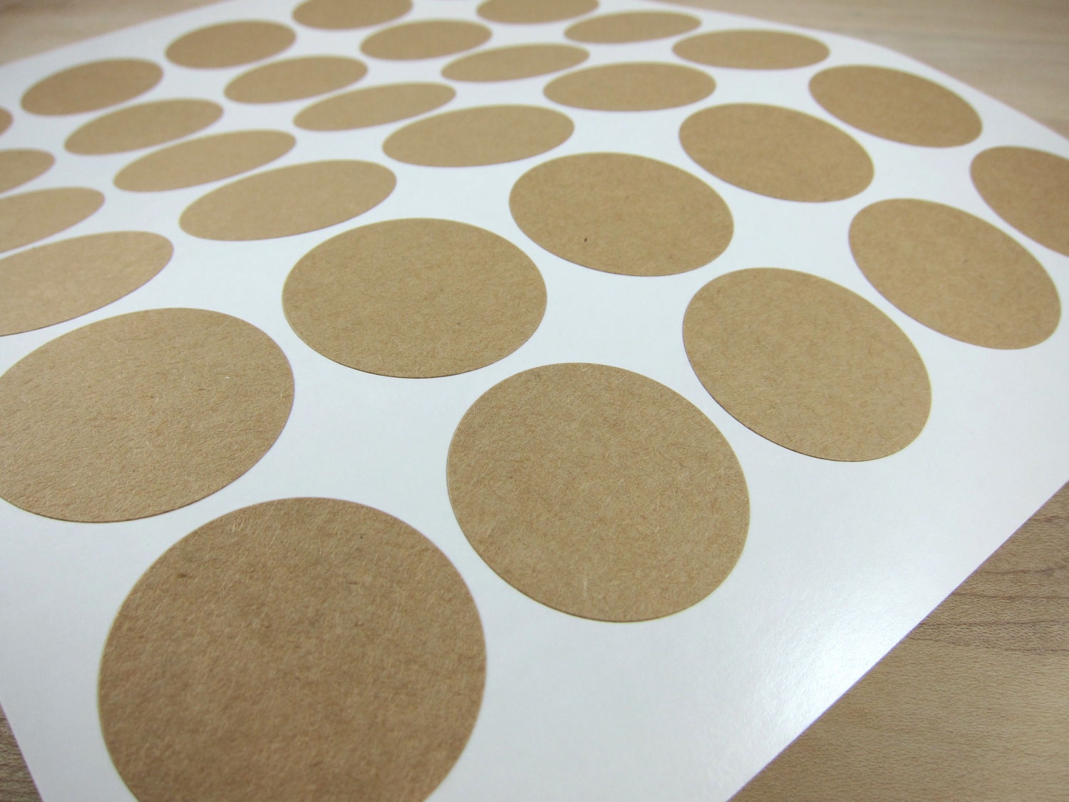 30 Circular Kraft Stickers Labels - 1.5 inch Circles - Printable