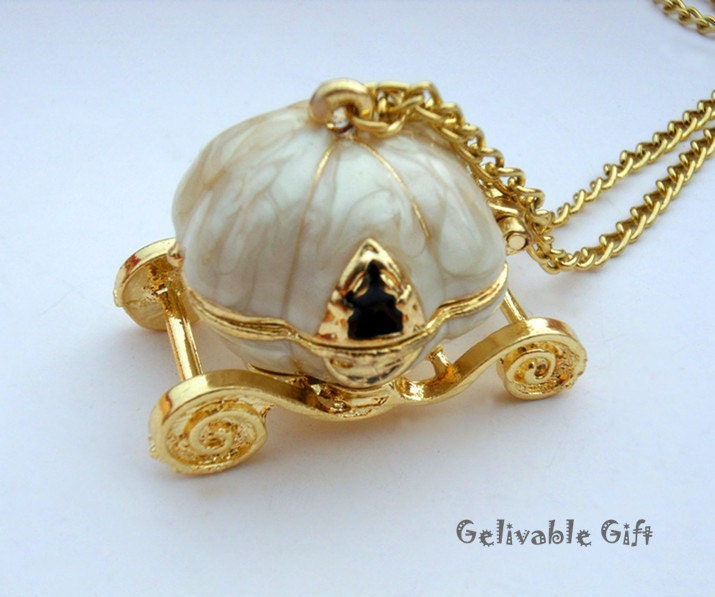 Cinderella's pumpkin carriage necklace,Pretty retro gold stereoscopic withe glaze can open Pumpkin car Carriage pendant NPC01