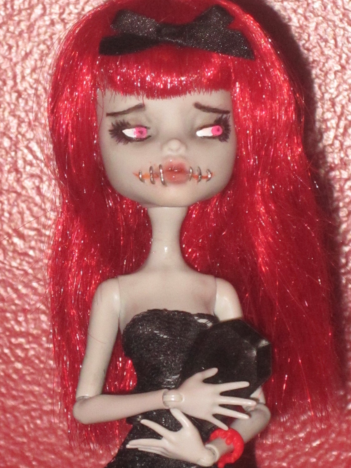 Monster High OOAK Repaint "Scarlet"