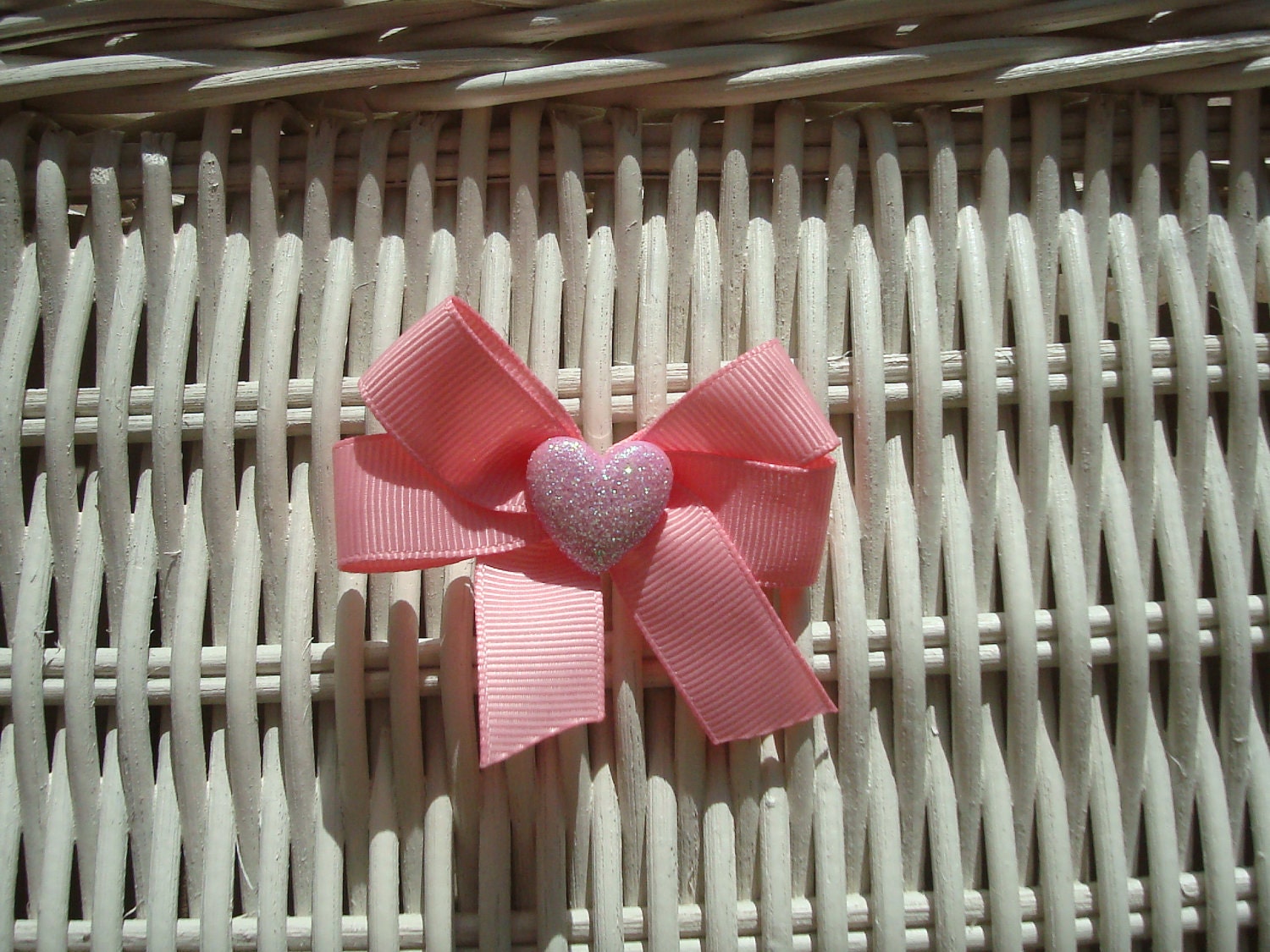 Small Pink Glitter Heart Hair Bow Il_570xn