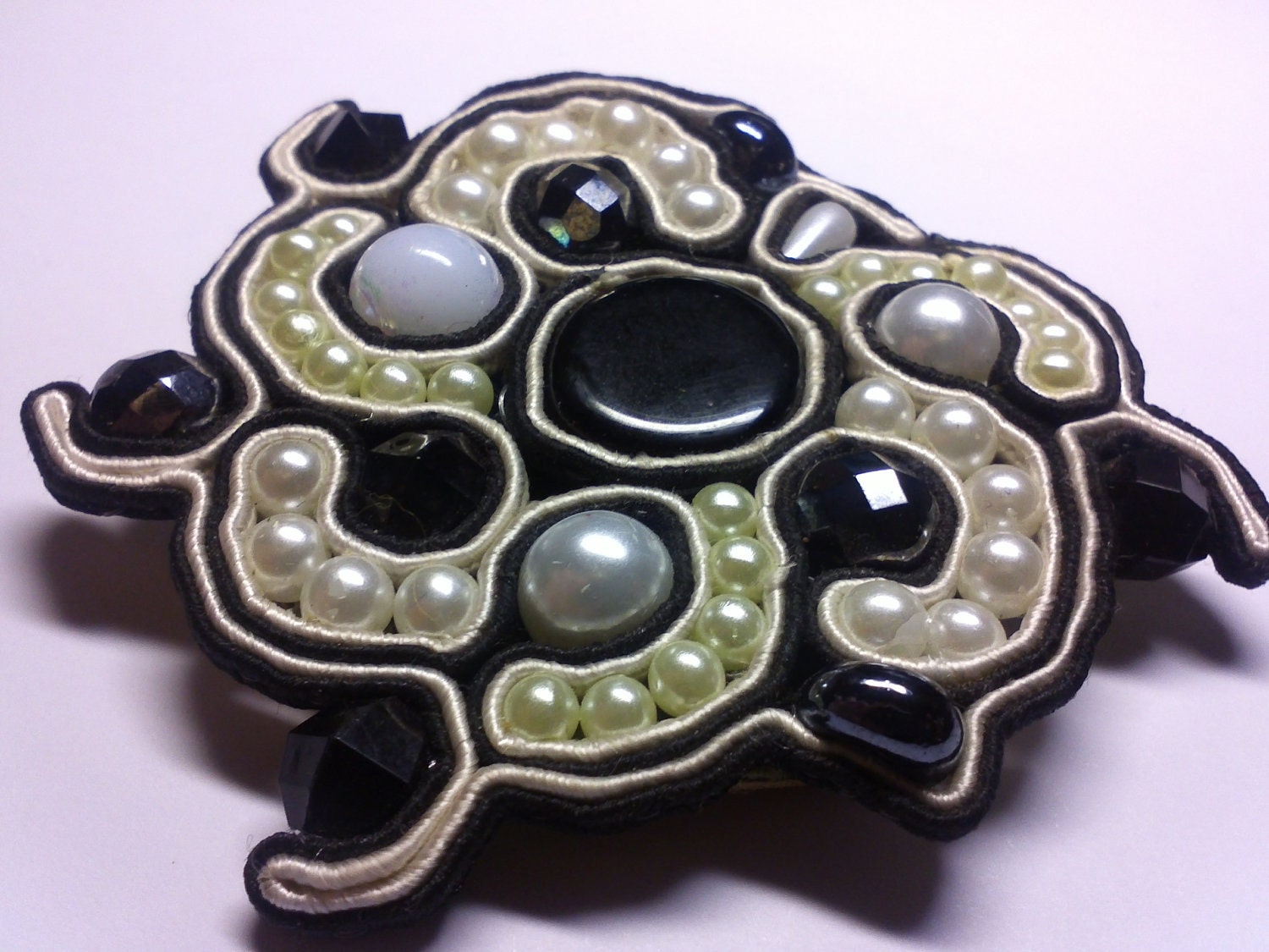 Soutache Brooch White and Black