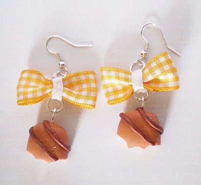 Eaten cookies earrings with cotton bows, kawaii style, all handmade in fimo/polymer clay