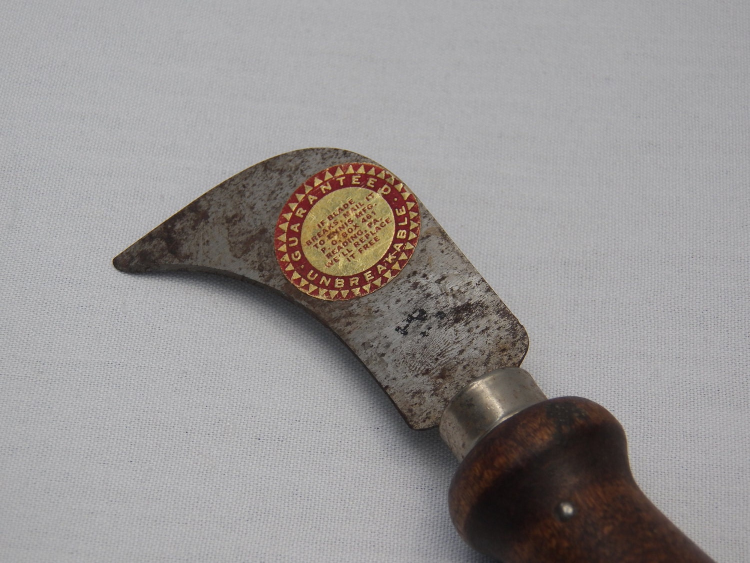 Antique Knife- Ennis Manufacturing Reading PA - USA Hawkbill Wood Handle- Linoleum  Cutting Utility Knife- USA Americana