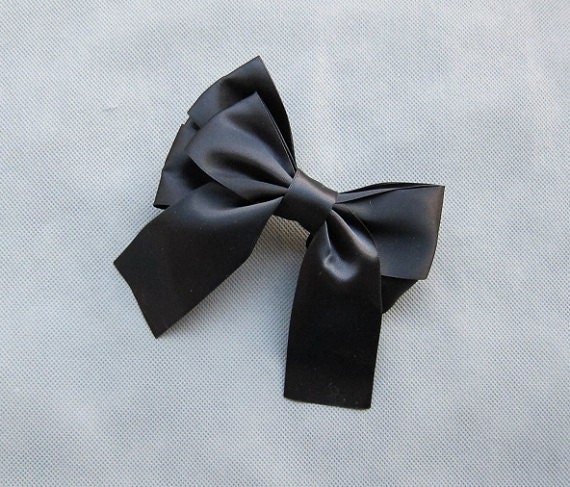 Big Classic Black Hair Bow Clip/Barrette - 4.5 inches/11.5cm - made with 1.5 inches/3.8cm Satin Ribbon