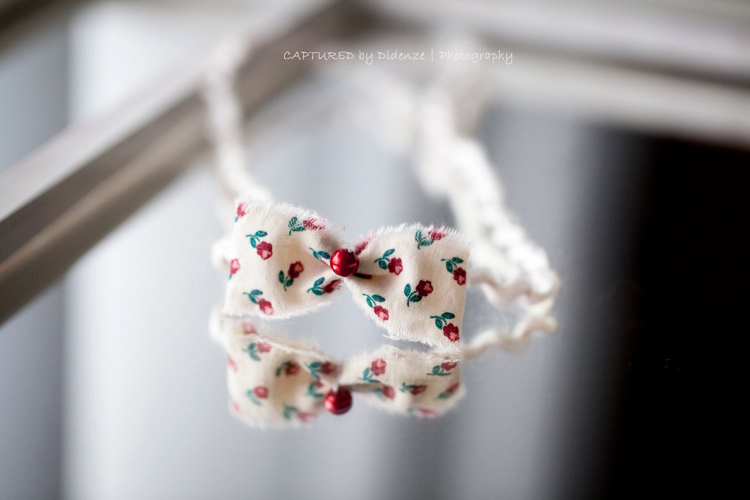 SALE Country Chic Bow Headband, Newborn Bow Headband, Newborn Photo Prop, Floral Baby Girl Tieback on Yarn Band, Newborn Size