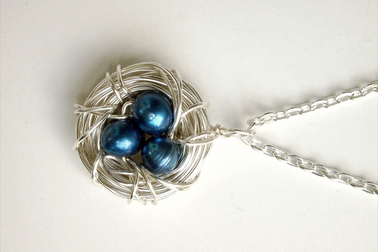 Blue Birdnest Necklace - Wire Nest - Blue Freshwater Pearl Nest