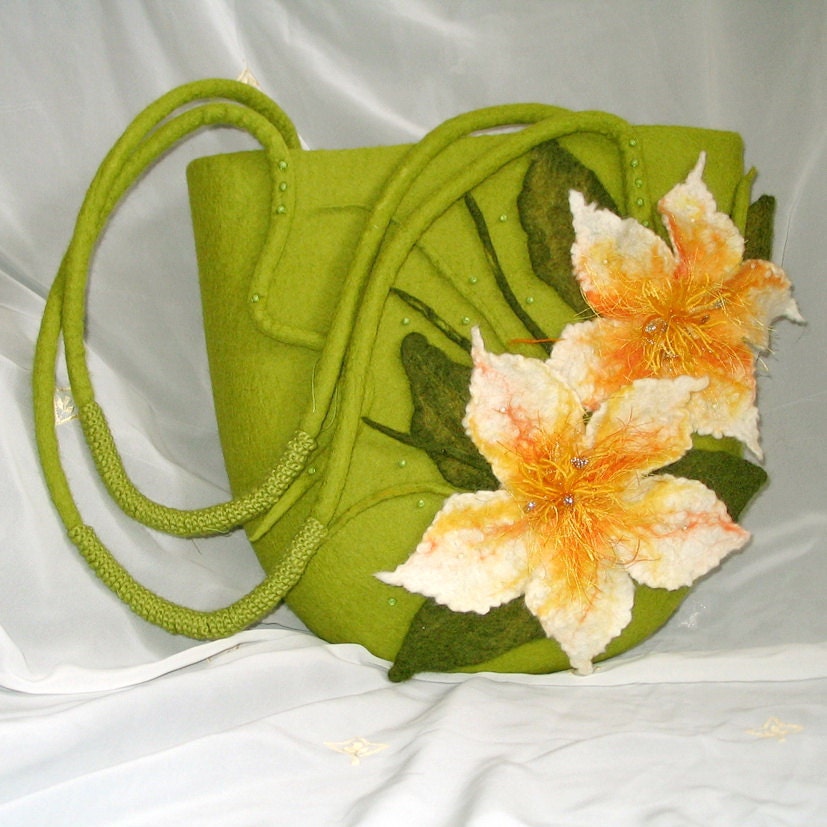 OOAK felted Bag "Bright Summer", Gren Yellow, Summer fashion,Hand crafted,Eco friendly Gift for her