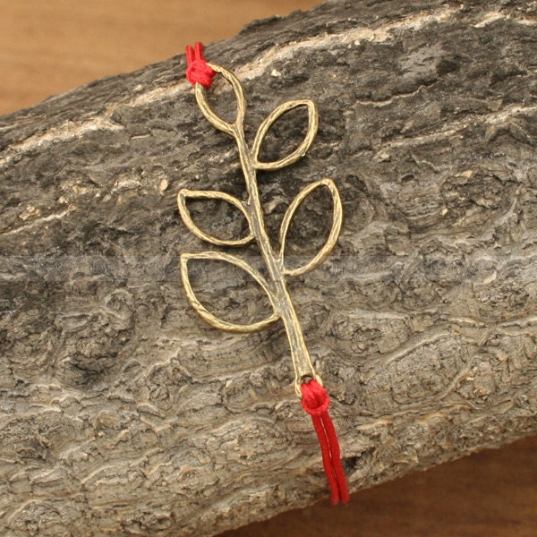 Leaves bracelet- Antique bronze leaf charm bracelet