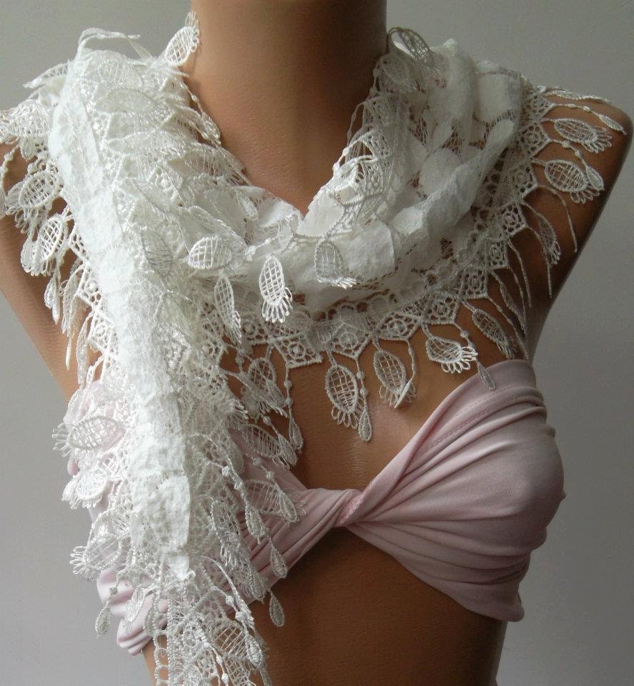 womann White  Elegant and feminine scarf  lace scarf