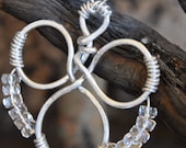 FLOWER -  Flower Aluminum Wire Silver Color  Hammered  Crystals Jewel Handmade