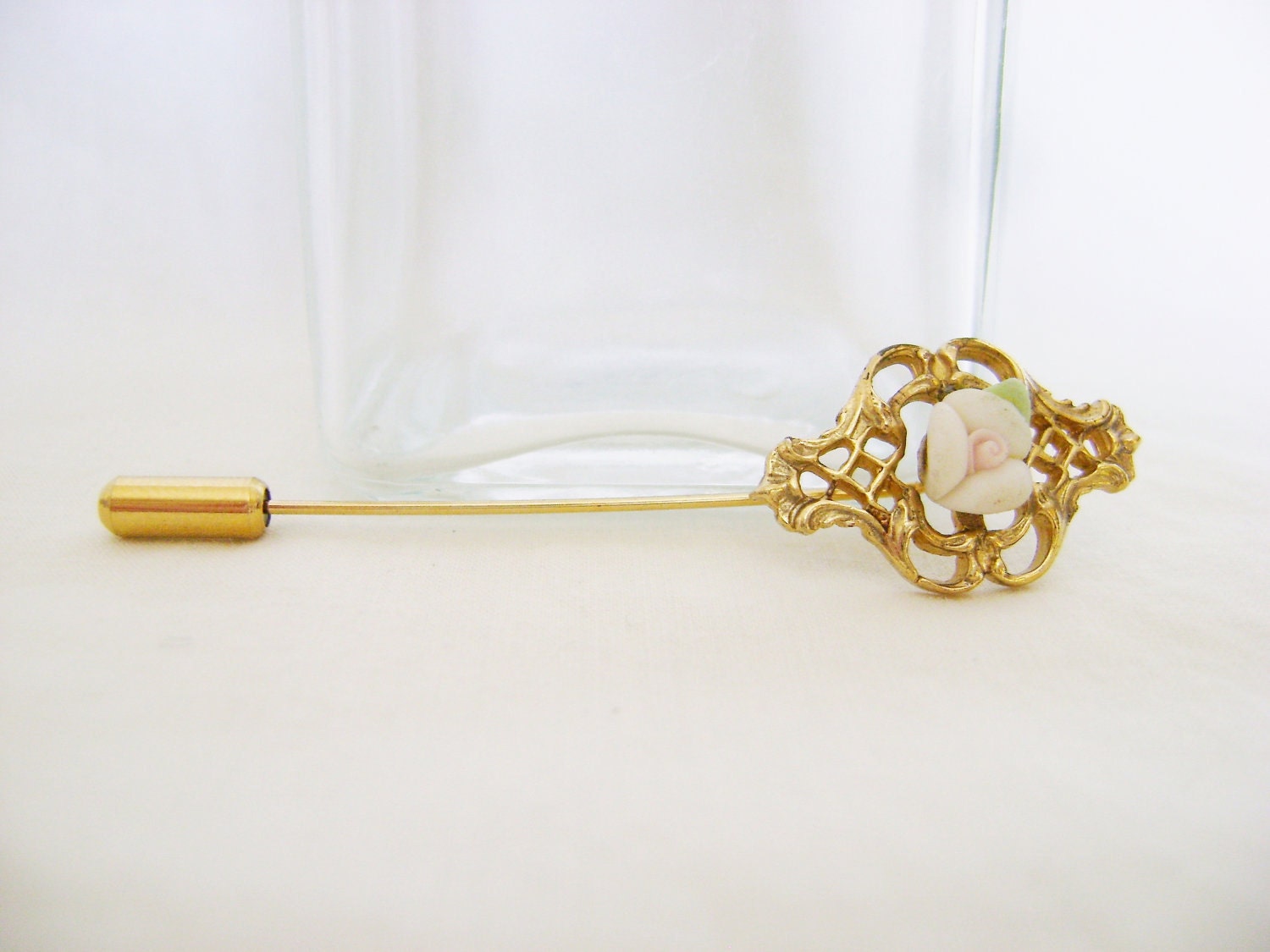 Vintage Filigree Brooch - 1980s Gold Tone Clay Flower