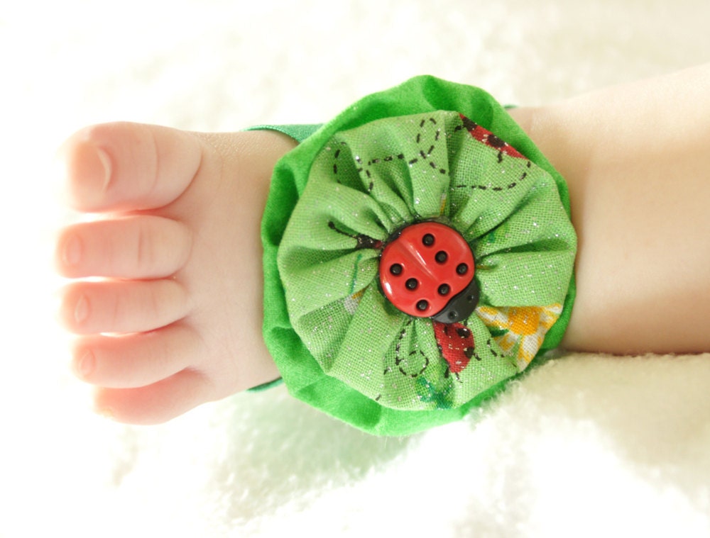 Ladybug Giggles Tootsies Handmade Baby Barefoot Sandals and Headband Set with Cute Yo-Yo and Matching Embelishments One Pair
