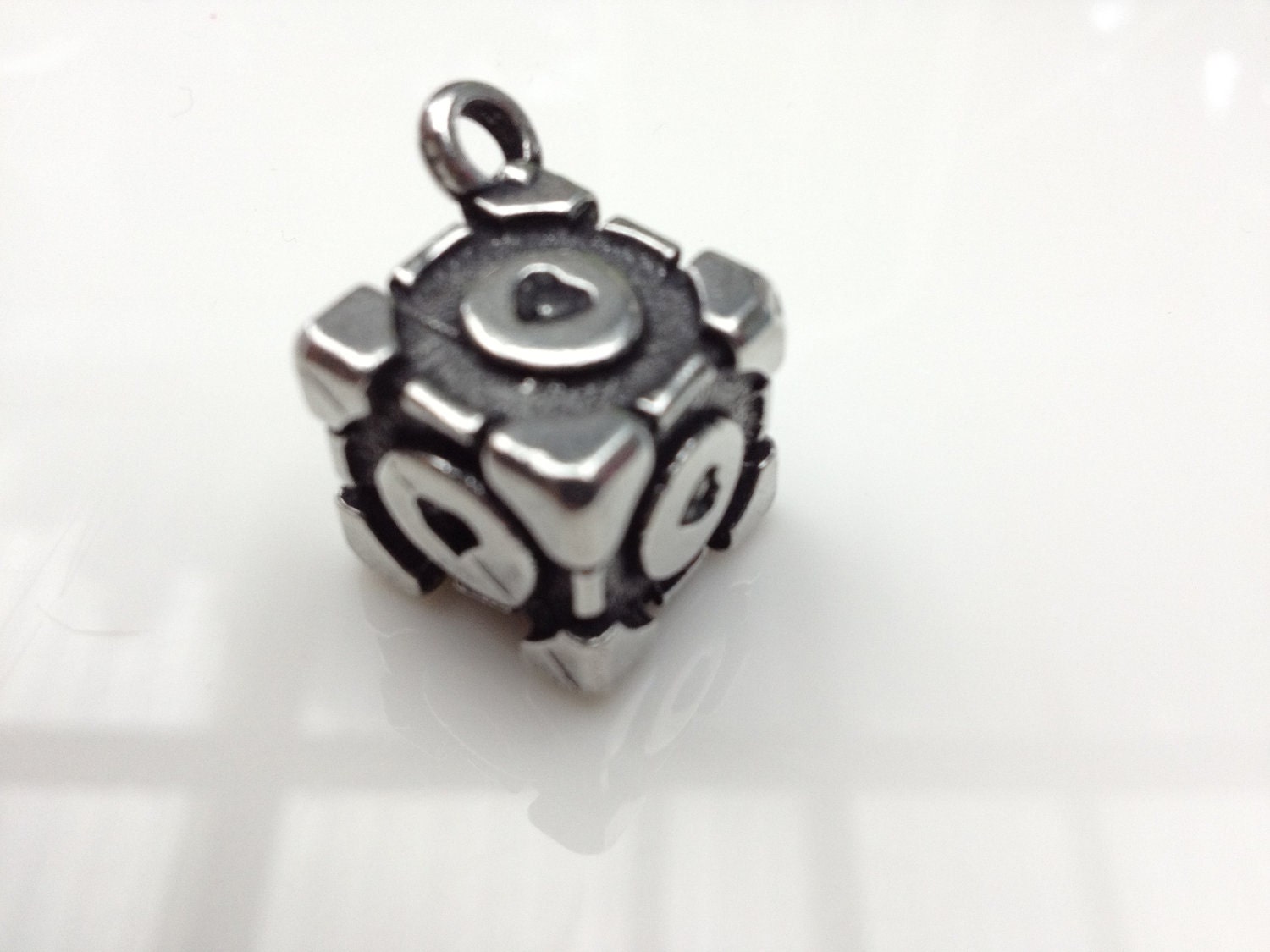 Pewter Metal Heart Cube