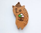 Icecream Bear - wooden brooch