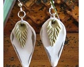 Dangles Earrings Cottage Chic Simplicity