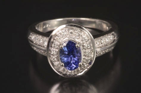 14kt White Gold 1.68ct Tanzanite & Diamond Ring (Size 7)