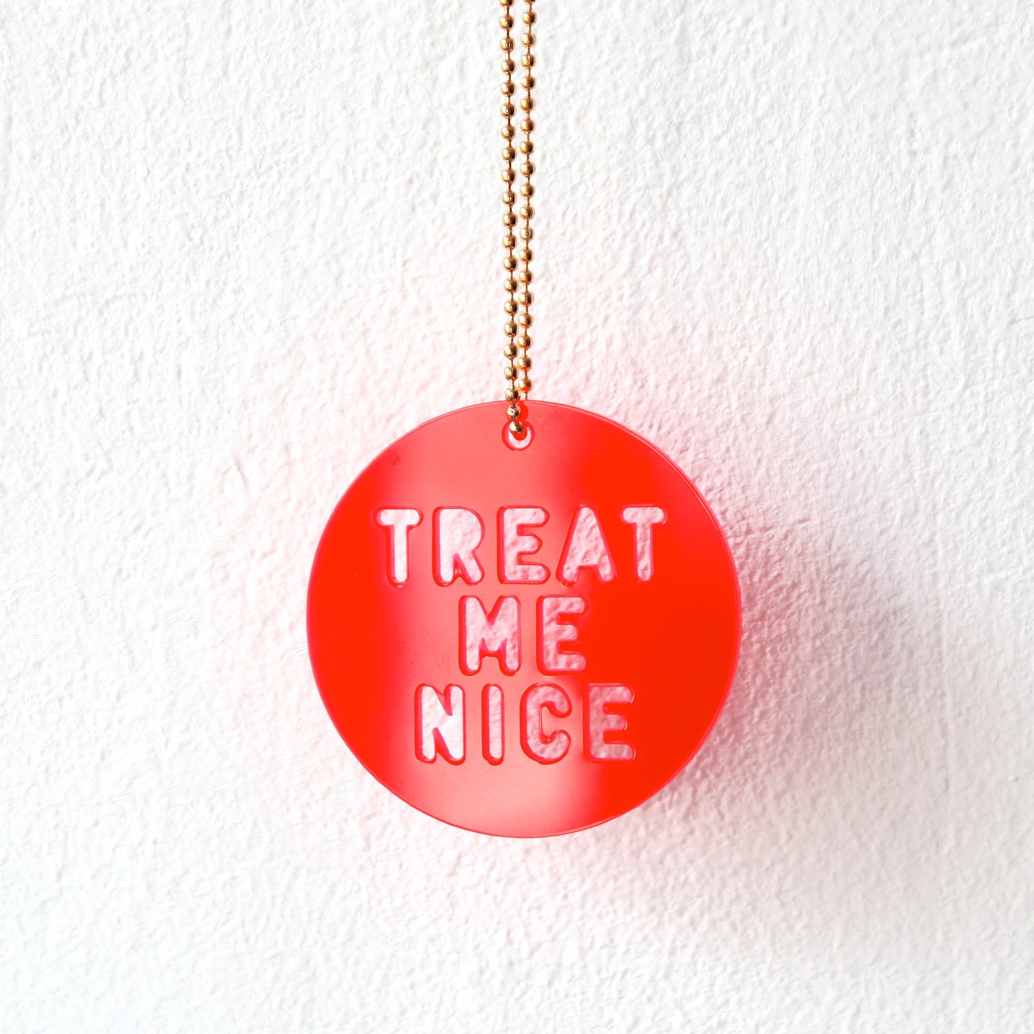 Necklace, Treat Me Nice, fluorescent red
