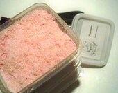 2oz. Cooling Peppermint Moisturizing Powder Bubble Soak