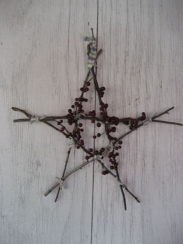 Primitive Twig Star Wreath with Maroon Berries and Blue Ticking - Americana Wreath - Rustic Wreath