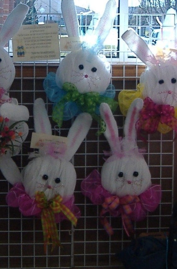Easter Bunny Wreath - Deco Mesh How To Make Bunny Wreath Kit