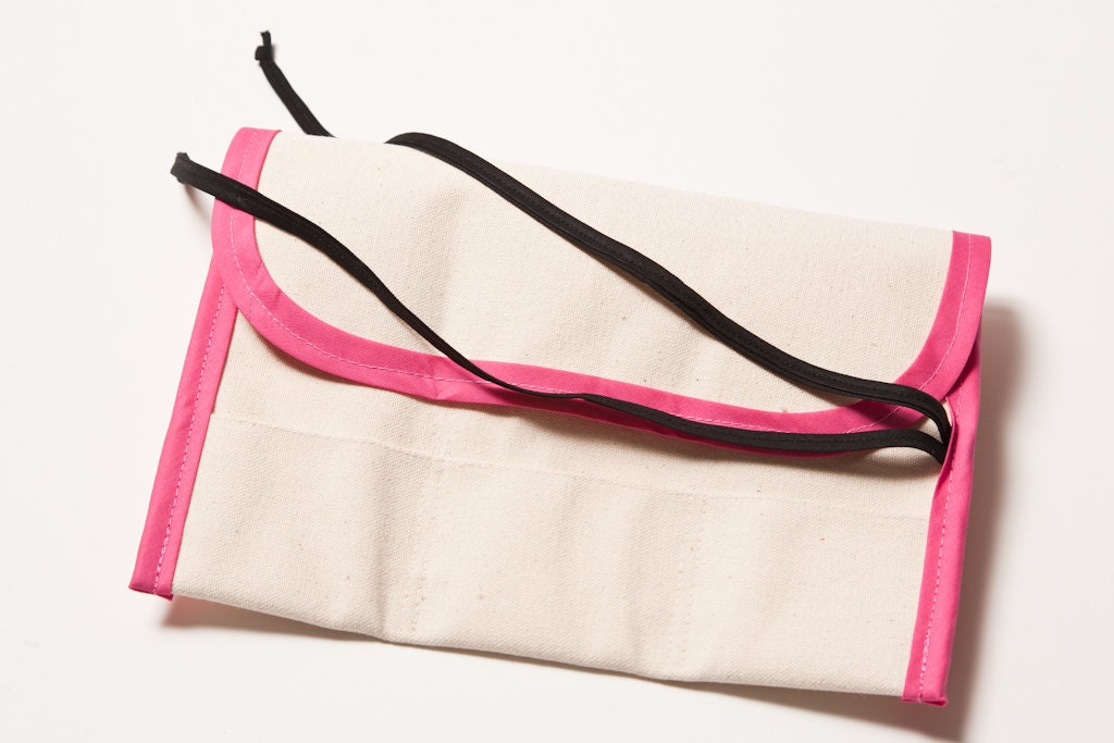 Pencil Roll -- Sweet Cheeks
