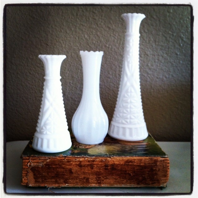 Set of 3 Vintage Milk Glass Vases