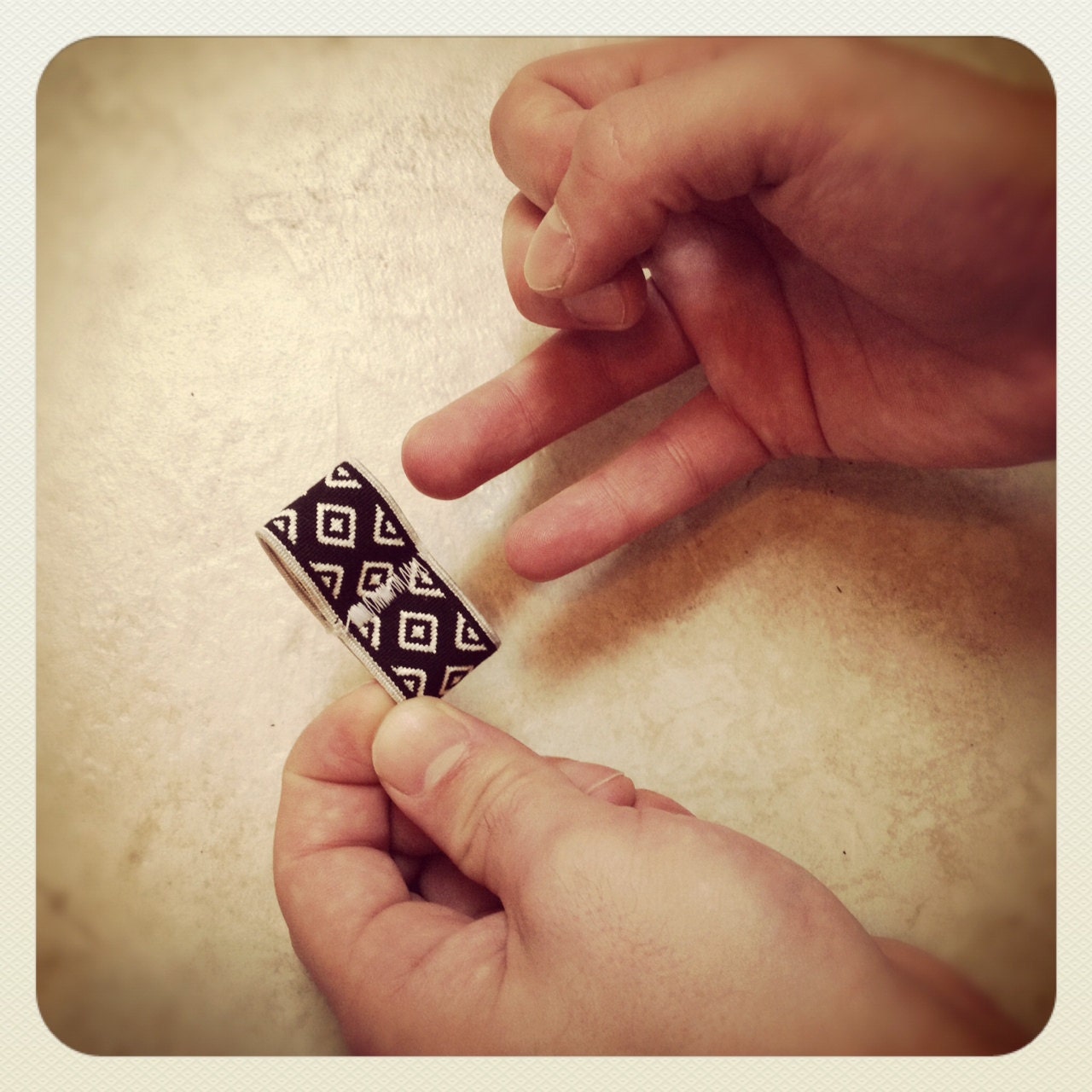 Pickin' Pal - Finger lock for banjo pickin'