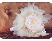 Toss Bouquet, Flower Girl, Junior Bridesmaid Bouquet, Bridesmaid Bouquet, Pearls, Brooches, Vintage Findings