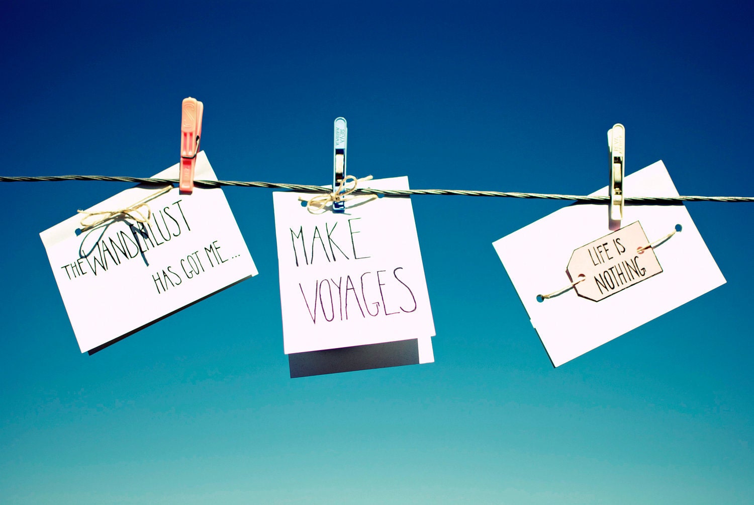 Package of three 'Wanderlust' greeting cards