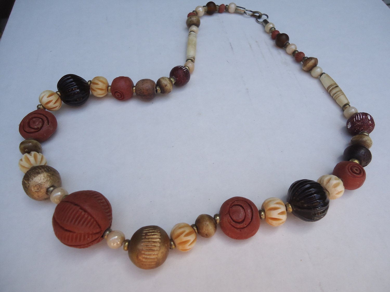 1970s Terra cotta clay and bone necklace