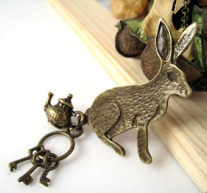 Sale (Limited Time) - Antique Brass Alice in Wonderland Rabbit Pendant with Little Key Set and Teapot Pendant Necklace