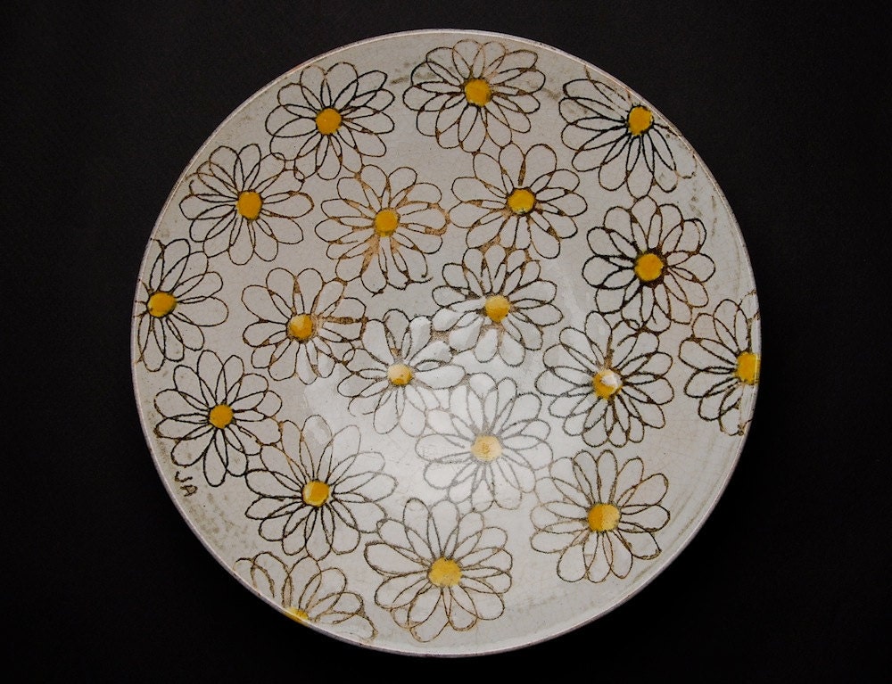 Vintage Ceramic Daisy Platter