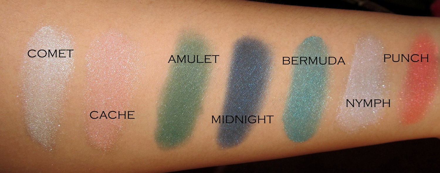 Eyeshadow- CACHE