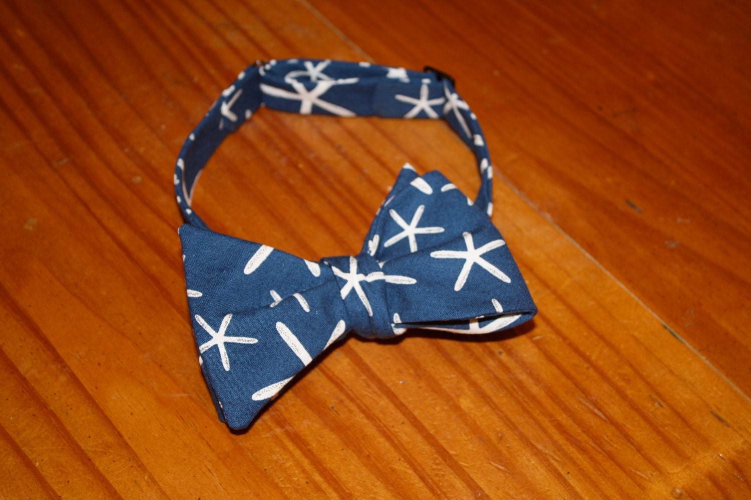Starfish Navy Bow Tie