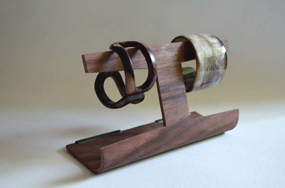 Bent Ply Bracelet Holder