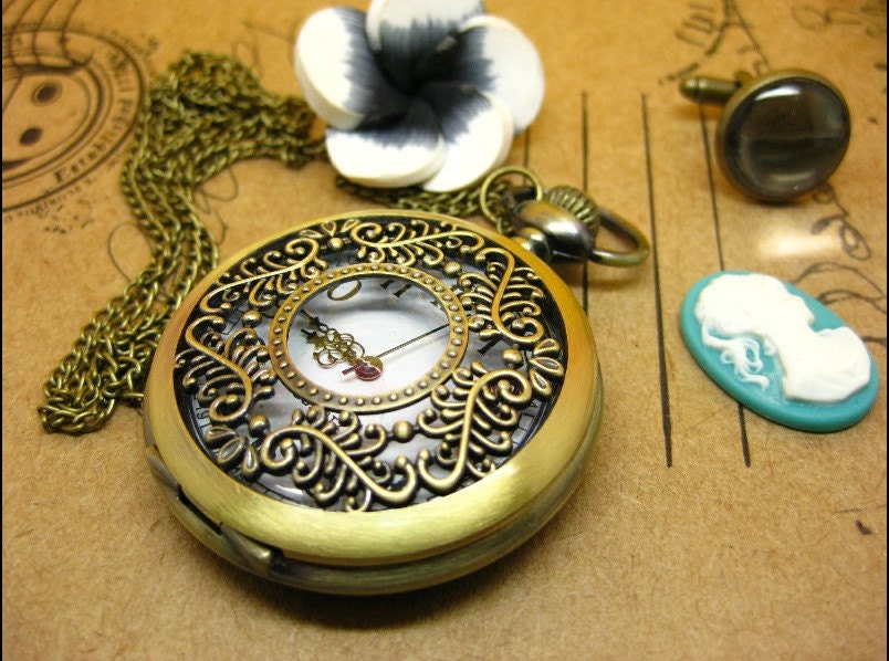 Antique pocket watch jewelry necklace pendant copper grass vine squandering hb16