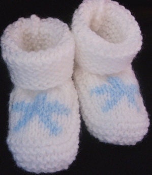 Baby Star HAND KNITTED booties - 18-24 months - Many colours available
