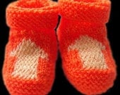 Baby HAND KNITTED booties - 6-9 months - Many colours and models available