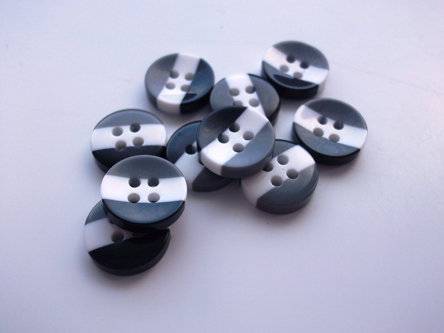 10 Monochrome Resin Buttons: 12mm resin buttons in black, white and grey / gray stripes