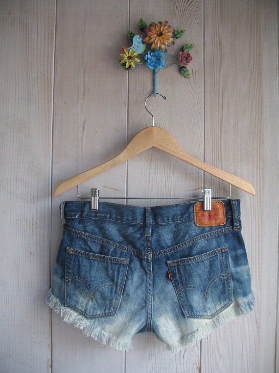Levi's 501 Ecru Crochet Cut-Off Denim Midrise Shorts S/M