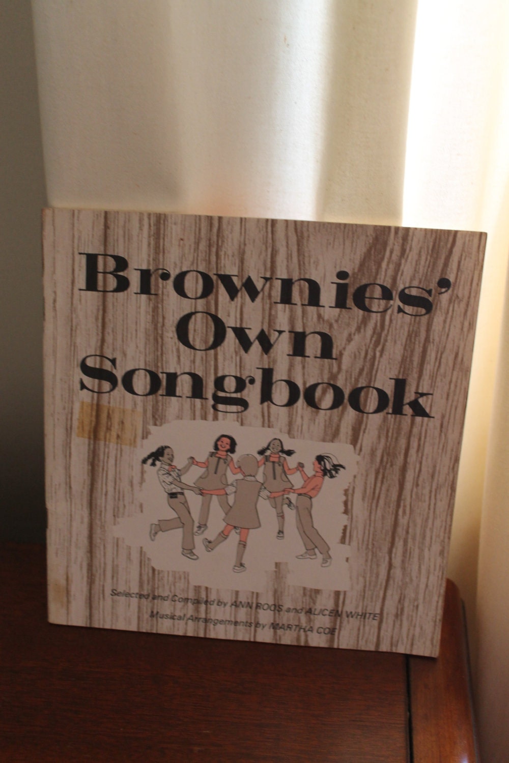 Vintage Brownie Girl Scout Songbook (1968)