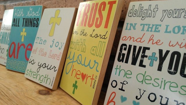 Scripture Art, Bible Verse Art, Faith Based Art, Psalm 45:11, 5x8 art print on wood