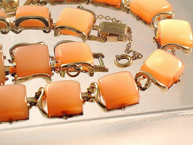 Coro Moonray Set Necklace and Bracelet Shimmering Peach Lucite Signed 1950 s Vintage Collectable Jewelry