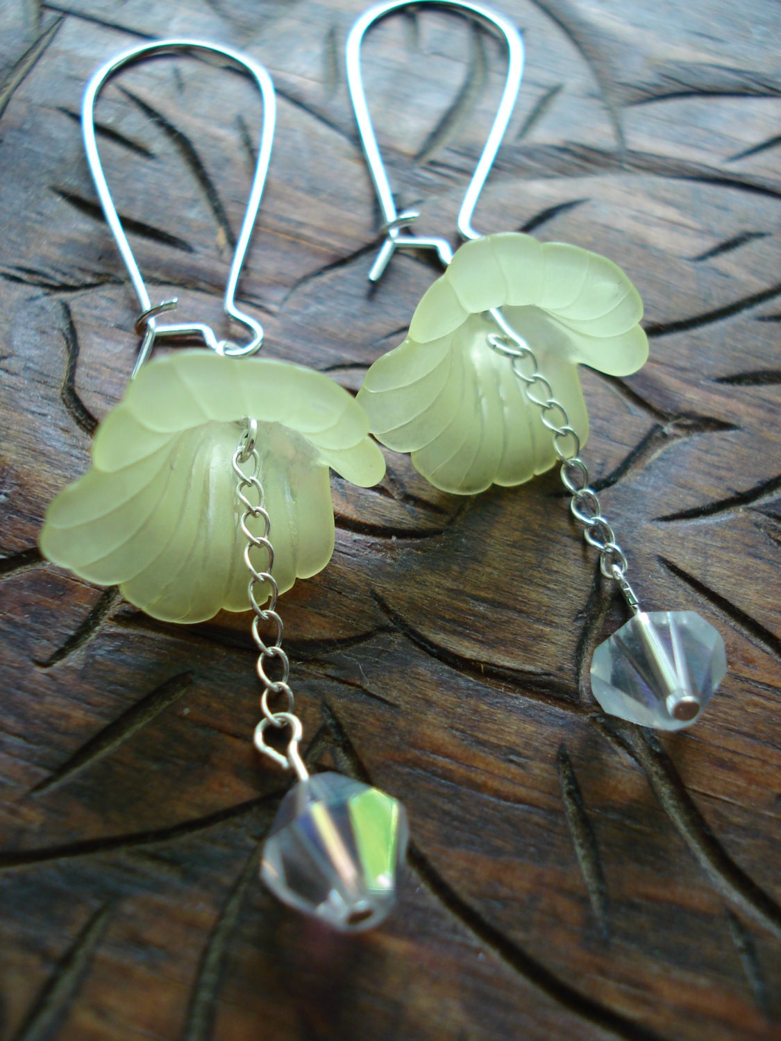 Yellow calla lily crystal dangle earring