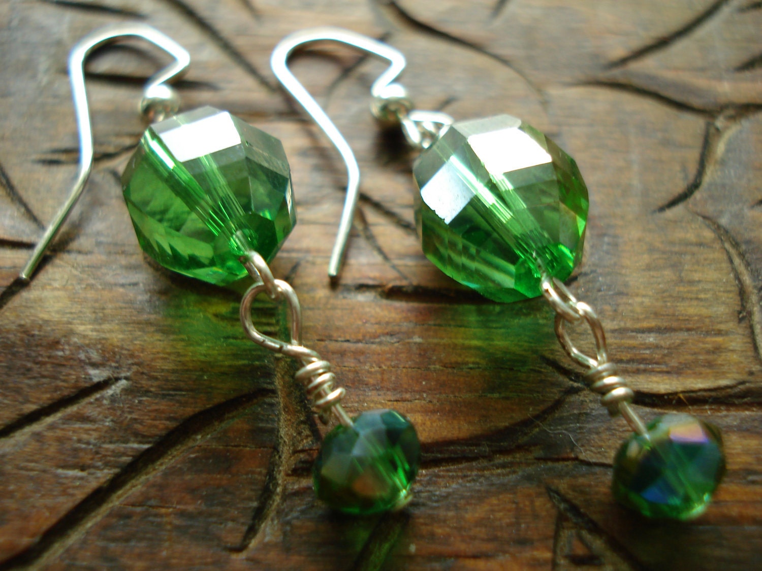 Watermelon green crystal dangle earring