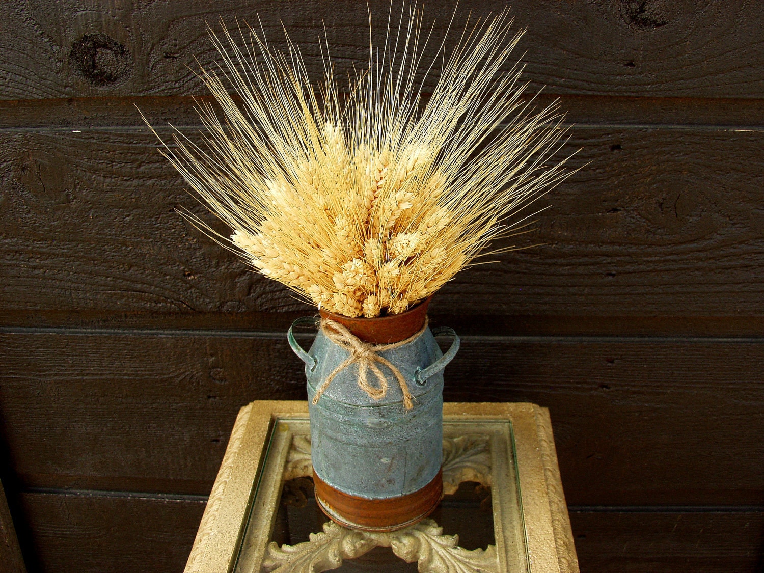 Country Farmhouse Vintage Milk Container with Dried Wheat Bundle - 002