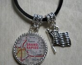 USA Hometown Pride Pendant Necklace USA Map Silver or Black Suede Chain