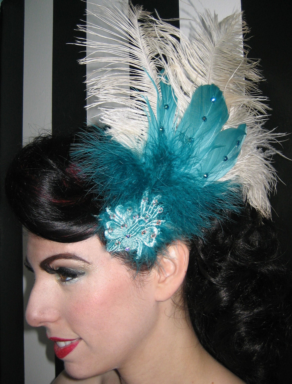 Burlesque showgirl crystal feather & lace hair fascinator clip (teal and natural)