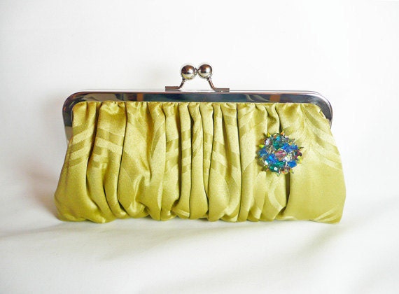 Green Clutch Vintage Pin Wedding Chicago Fine Threads Special Occasion Purse