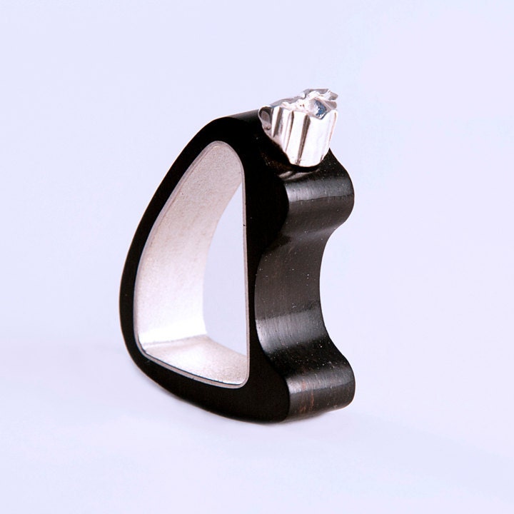 JUEGOS REALES Ring Ebony Wood Silver